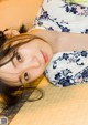 Moe Iori 伊織もえ, 写真集 「内緒話」 Set.03 P24 No.2301e0